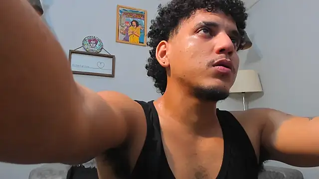 Snapshot of Xfire_boy69 chatting on January 11, 2026, 5:42 pm Xfire boy69 online show from January 11, 2026, 5:42 pm