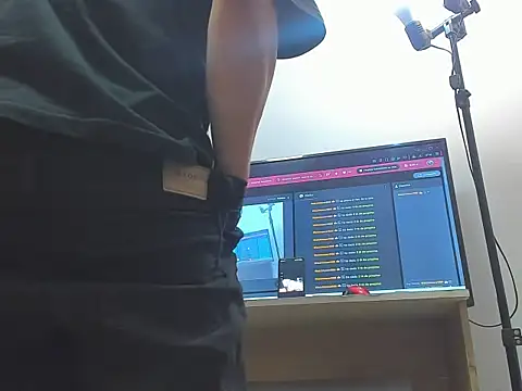 Snapshot of Xfire_boy69 chatting on February 24, 2026, 9:59 pm Xfire boy69 online show from February 24, 2026, 9:59 pm