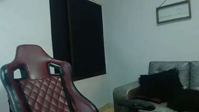 Snapshot of Xfire_boy69 chatting on October 25, 2025, 9:26 pm Xfire boy69 online show from October 25, 2025, 9:26 pm