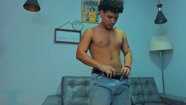 Snapshot of Xfire_boy69 chatting on December 22, 2025, 2:50 pm Xfire boy69 online show from December 22, 2025, 2:50 pm