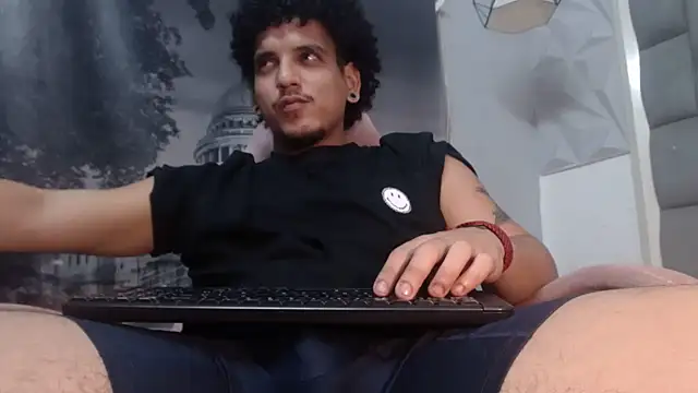 Snapshot of Xfire_boy69 chatting on February 26, 2026, 3:56 pm Xfire boy69 online show from February 26, 2026, 3:56 pm