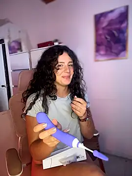 Snapshot of Dannaa_Lovs chatting on February 10, 2026, 2:05 pm Dannaa Lovs online show from February 10, 2026, 2:05 pm