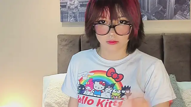 Snapshot of Blue_Sixx chatting on November 6, 2025, 9:19 pm Blue Sixx online show from November 6, 2025, 9:19 pm