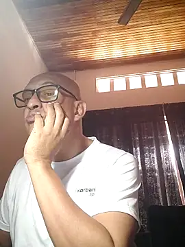 Snapshot of jorge406 chatting on November 17, 2025, 1:48 pm jorge406 online show from November 17, 2025, 1:48 pm