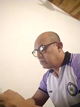 Snapshot of jorge406 chatting on November 4, 2025, 9:02 am jorge406 online show from November 4, 2025, 9:02 am