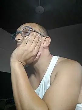 Snapshot of jorge406 chatting on February 26, 2026, 9:59 pm jorge406 online show from February 26, 2026, 9:59 pm