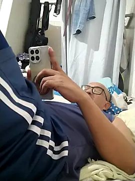 Snapshot of jorge406 chatting on November 22, 2025, 12:21 am jorge406 online show from November 22, 2025, 12:21 am