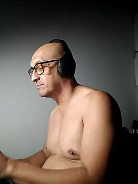 Snapshot of jorge406 chatting on October 7, 2025, 2:56 am jorge406 online show from October 7, 2025, 2:56 am