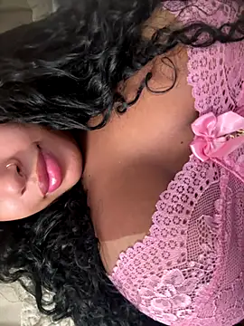 bianca090 online show from October 14, 2025, 5:46 pm