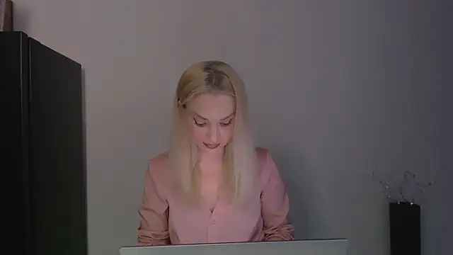 Lia noo regrets online show from May 1, 2026, 4:45 pm
