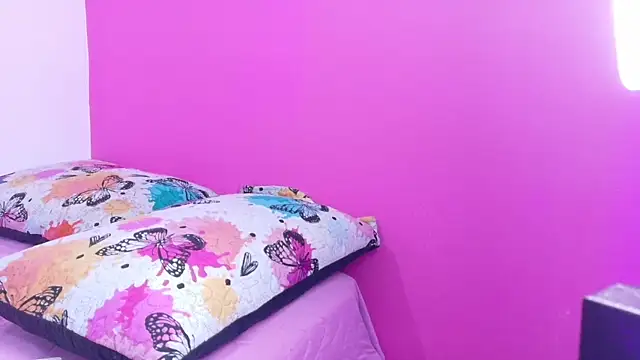 Snapshot of MySugarmoomy chatting on February 25, 2026, 7:47 pm MySugarmoomy online show from February 25, 2026, 7:47 pm