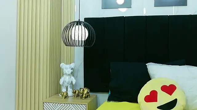 MySugarmoomy online show from July 29, 2026, 2:11 am