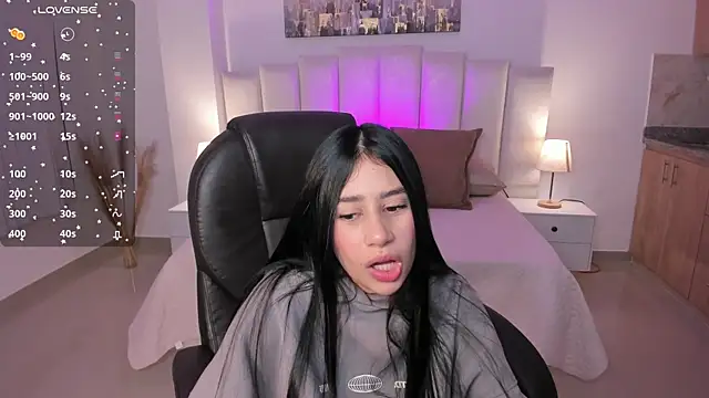 miranda crawfor online show from September 20, 2025, 12:21 pm