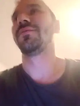 Ionut899xh online show from October 30, 2025, 10:06 pm