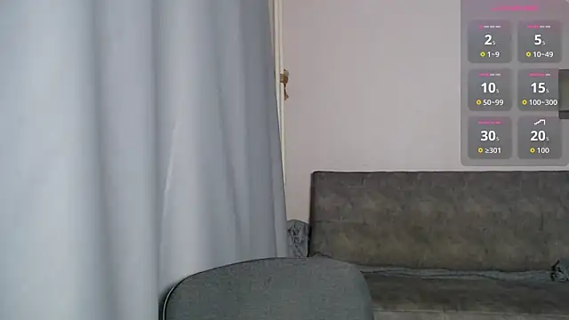 EvaXanny online show from November 28, 2025, 4:12 am