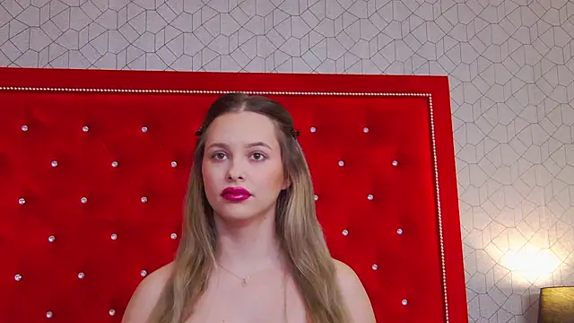 Ellsa Jean  online show from December 19, 2025, 3:10 am