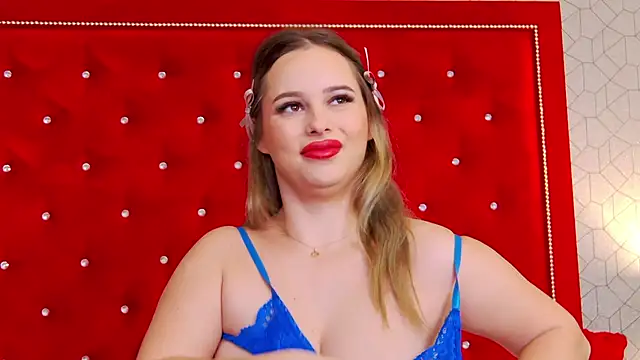 Ellsa Jean  online show from December 4, 2025, 3:16 am