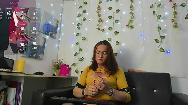 Snapshot of Mishell_Bons chatting on December 2, 2025, 4:09 pm Mishell Bons online show from December 2, 2025, 4:09 pm