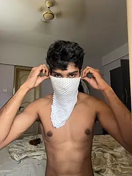 alwayshotandbig online show from April 14, 2026, 7:13 am