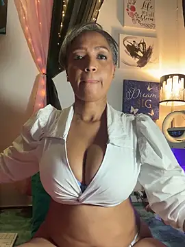 skarlleth 11 online show from December 18, 2025, 2:16 am