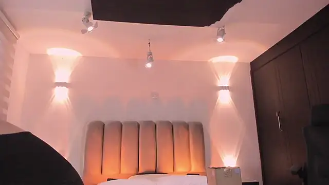 AlliceLover online show from September 26, 2025, 12:12 pm