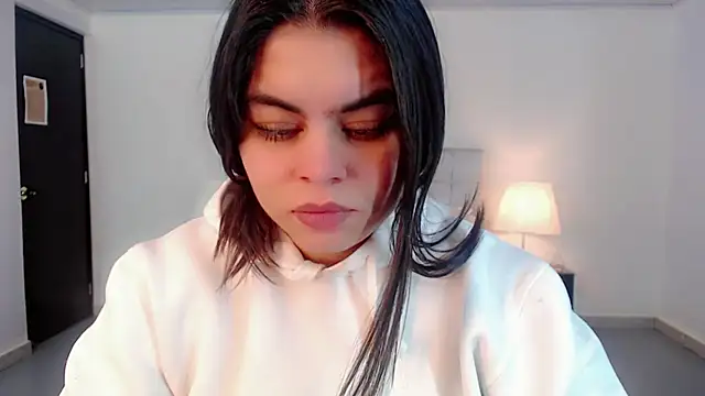 maddissonivanova online show from March 15, 2026, 7:10 pm