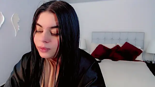 maddissonivanova online show from March 22, 2026, 7:15 pm