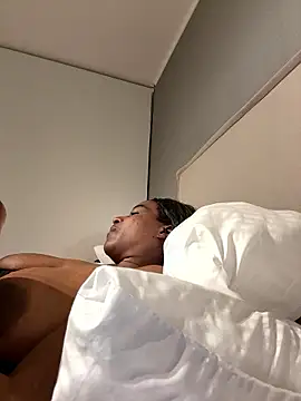 iriebusty online show from January 7, 2026, 2:05 am