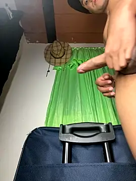 ANGELOGAO online show from November 15, 2025, 8:46 pm