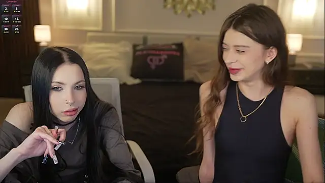 Regina Sweet054 online show from April 12, 2026, 2:31 pm