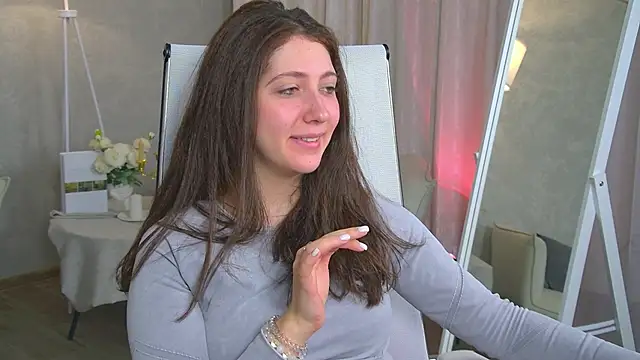 Mary Miiller online show from November 23, 2025, 7:29 am