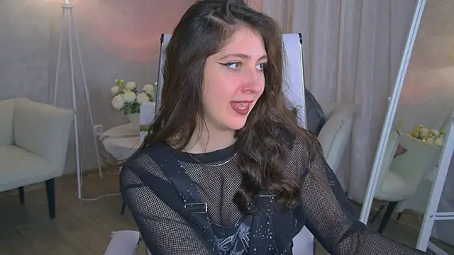 Snapshot of Mary_Miiller chatting on February 11, 2026, 9:31 am Mary Miiller online show from February 11, 2026, 9:31 am