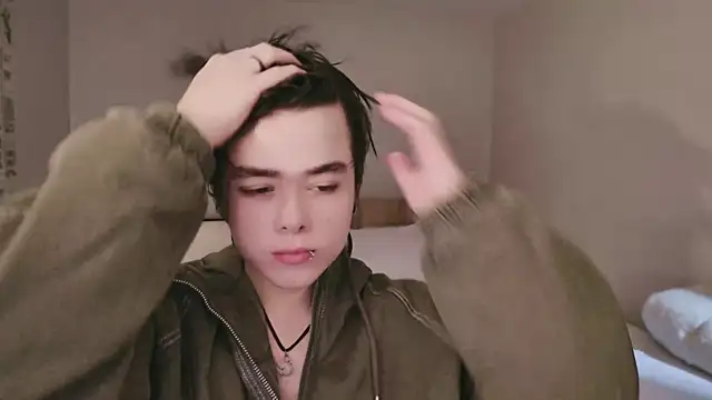 PaulTexx online show from January 14, 2026, 6:33 pm