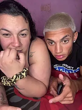 valen1891 online show from December 18, 2025, 4:39 am