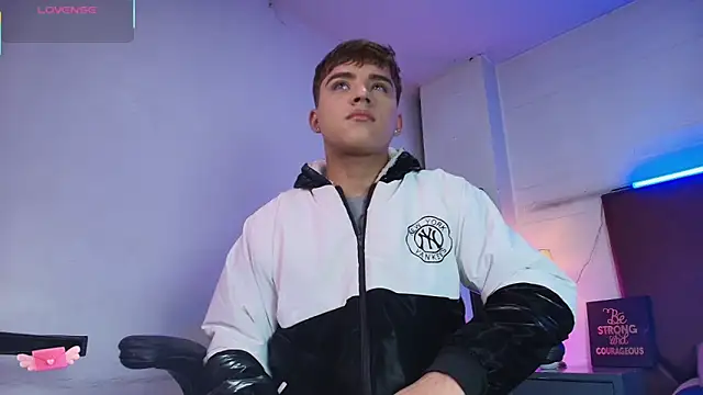 Lucass love online show from February 7, 2026, 1:08 pm