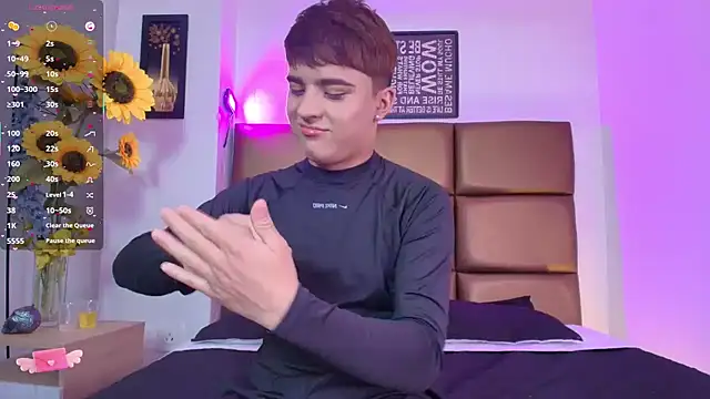 Lucass love online show from February 14, 2026, 1:00 pm