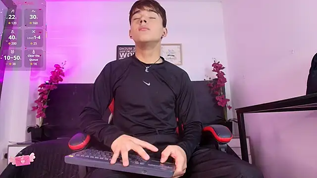 Lucass love online show from March 3, 2026, 3:57 am