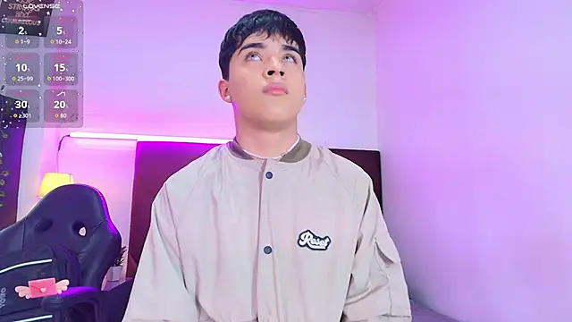 Lucass love online show from November 19, 2025, 4:18 pm