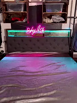 Shy Ivy online show from October 12, 2025, 6:53 pm