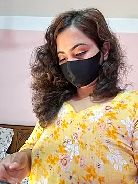 Snapshot of Bristy- chatting on February 2, 2026, 5:23 pm Bristy- online show from February 2, 2026, 5:23 pm