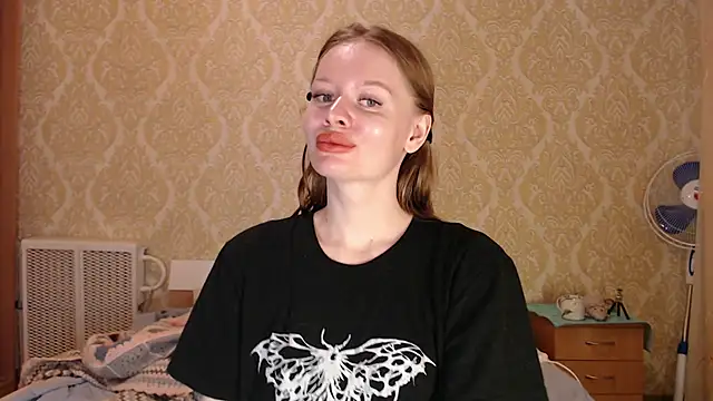 Snapshot of Kitkaat00 chatting on April 16, 2026, 1:23 pm Kitkaat00 online show from April 16, 2026, 1:23 pm