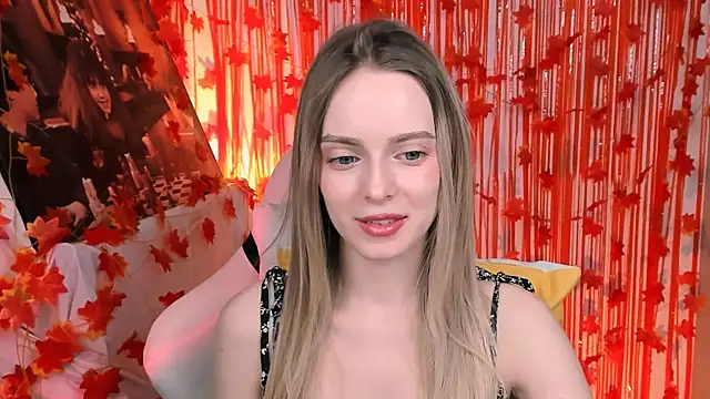 Snapshot of JuliaBrewwer chatting on October 20, 2025, 11:33 am JuliaBrewwer online show from October 20, 2025, 11:33 am