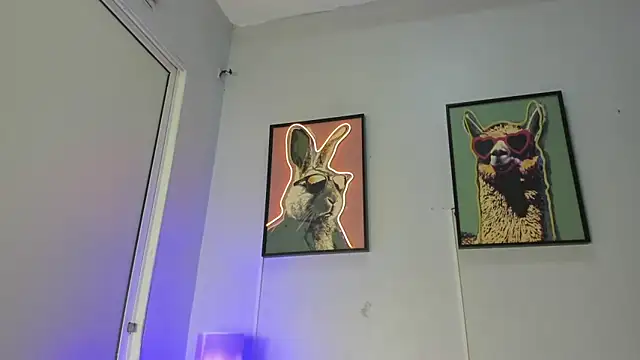 dulce fiore07 online show from March 25, 2026, 12:15 pm