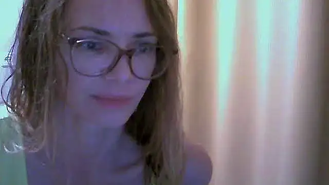 SEA Dream online show from December 1, 2025, 4:13 am