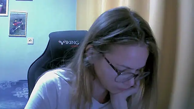 Snapshot of SEA_Dream chatting on October 6, 2025, 5:30 am SEA Dream online show from October 6, 2025, 5:30 am