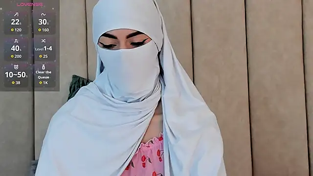 Snapshot of _Zahiira_ chatting on January 9, 2026, 12:12 pm Zahiira online show from January 9, 2026, 12:12 pm