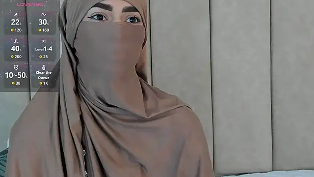 Snapshot of _Zahiira_ chatting on November 12, 2025, 11:58 am Zahiira online show from November 12, 2025, 11:58 am