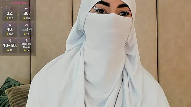 Snapshot of _Zahiira_ chatting on September 19, 2025, 11:58 am Zahiira online show from September 19, 2025, 11:58 am