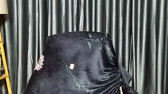 Webrowncouple online show from October 12, 2025, 6:15 am