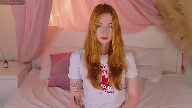 Snapshot of Sexy_witches chatting on November 6, 2025, 5:44 am Sexy witches online show from November 6, 2025, 5:44 am